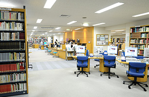 文化学园图书馆